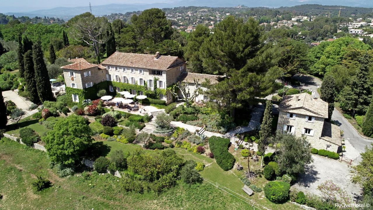 Le Manoir De L'Etang Hotel Mougins Bagian luar foto