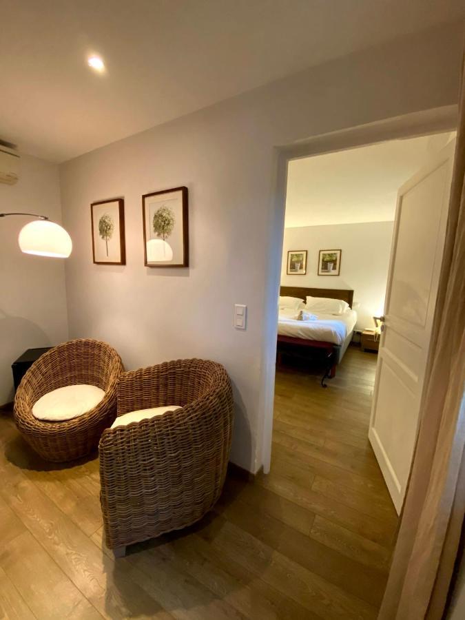Le Manoir De L'Etang Hotel Mougins Bagian luar foto