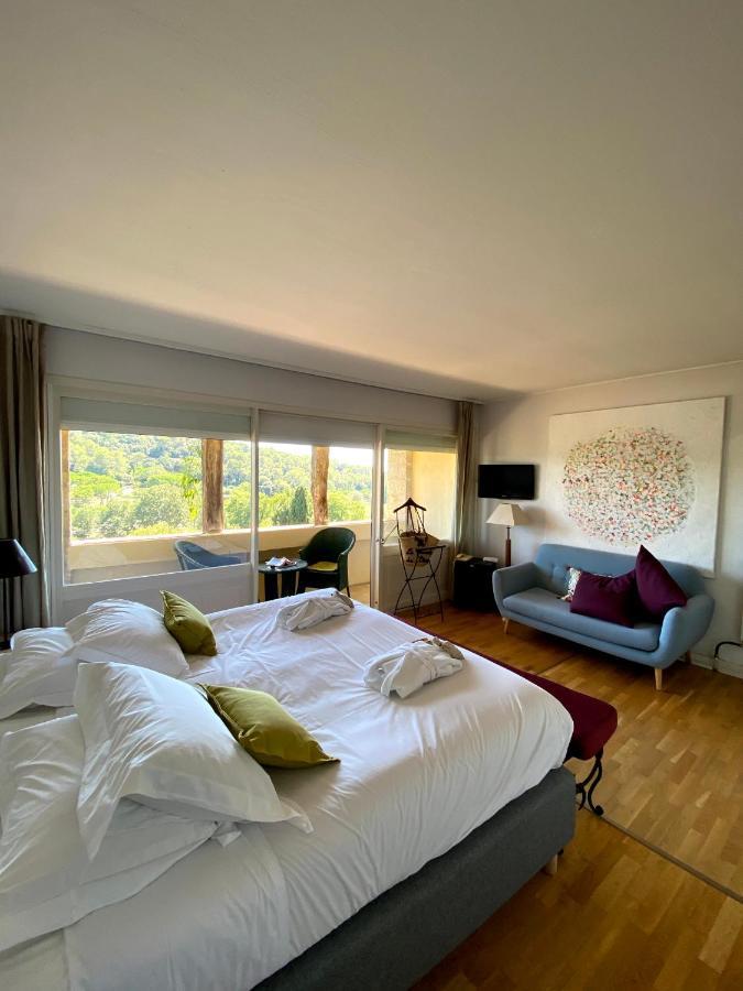 Le Manoir De L'Etang Hotel Mougins Bagian luar foto