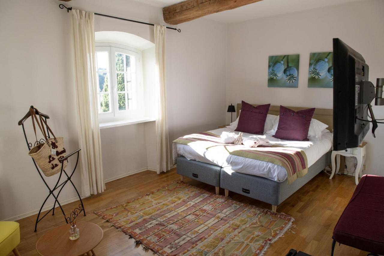 Le Manoir De L'Etang Hotel Mougins Bagian luar foto