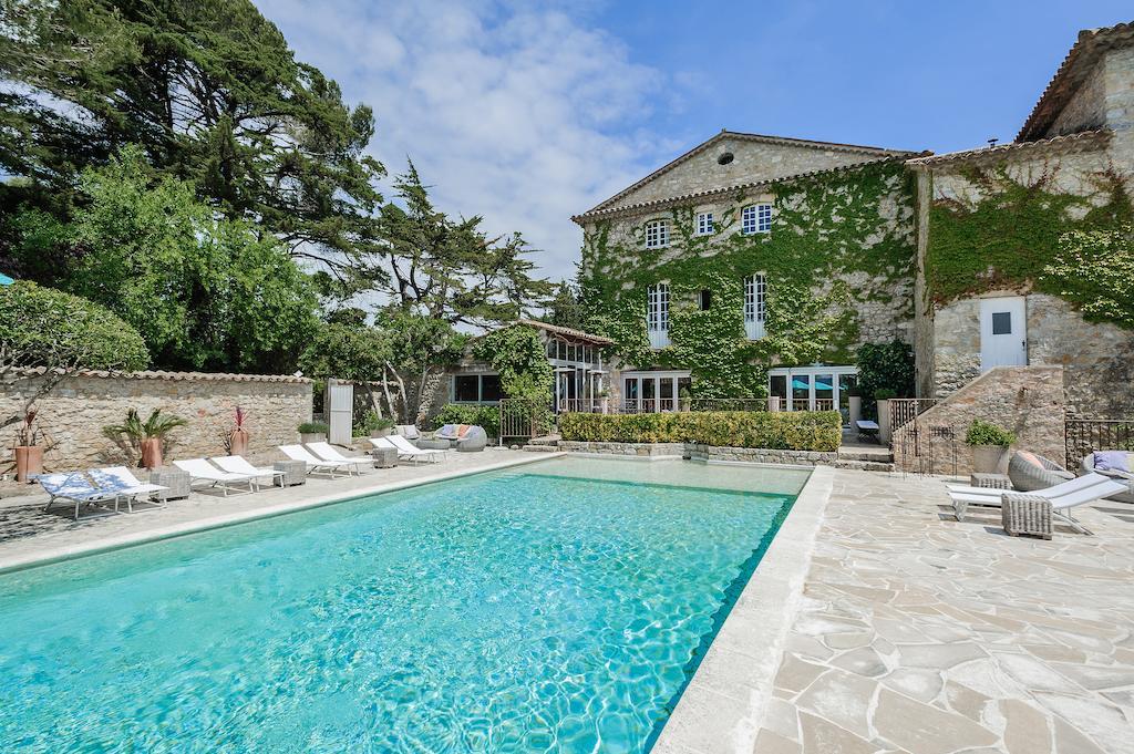 Le Manoir De L'Etang Hotel Mougins Bagian luar foto