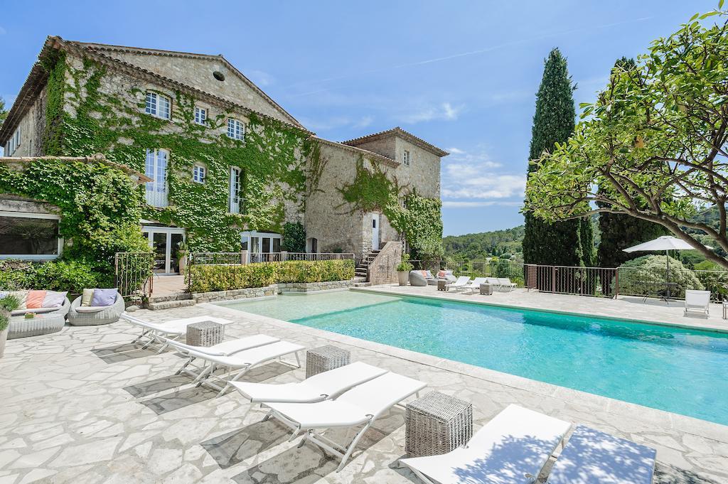 Le Manoir De L'Etang Hotel Mougins Bagian luar foto