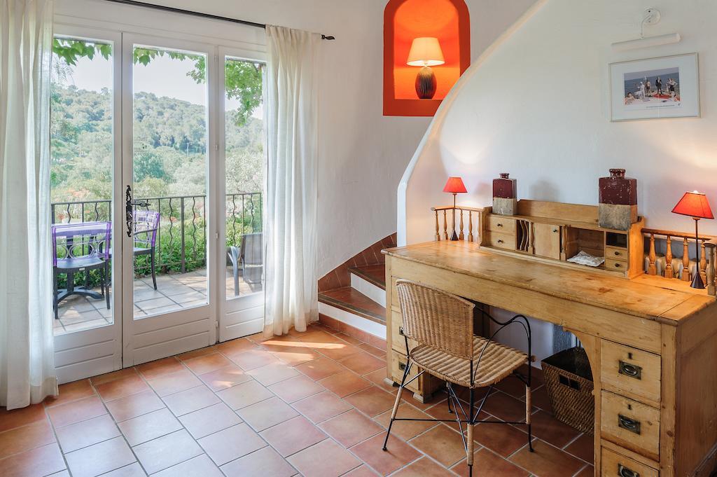 Le Manoir De L'Etang Hotel Mougins Bagian luar foto