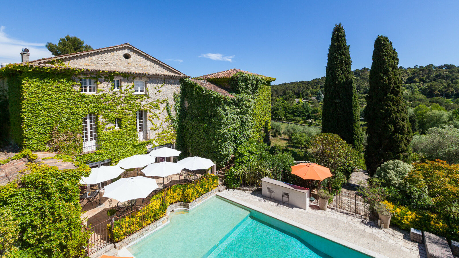 Le Manoir De L'Etang Hotel Mougins Bagian luar foto
